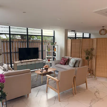 Shizuka House - 500 M Walk To Bts Phrom Phong