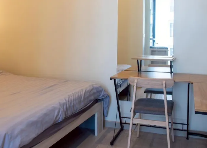 Hotel Shizuka House - 500 M Walk To Bts Phrom Phong Bangkok