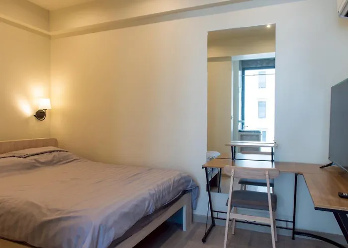 Shizuka House - 500 M Walk To Bts Phrom Phong Hotel Bangkok