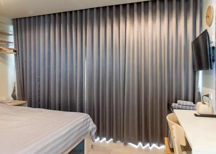 Hotel Shizuka House - 500 M Walk To Bts Phrom Phong Bangkok