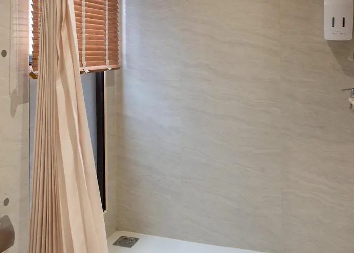 Shizuka House - 500 M Walk To Bts Phrom Phong Bangkok