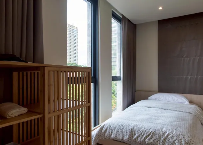 Shizuka House - 500 M Walk To Bts Phrom Phong Hotel