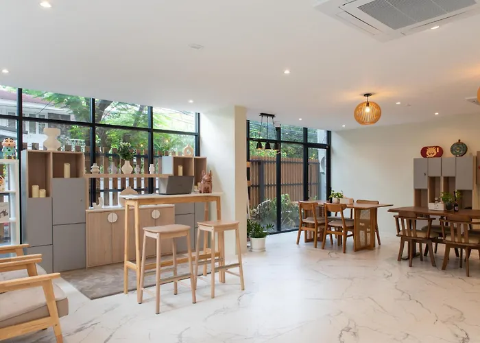 Shizuka House - 500 M Walk To Bts Phrom Phong